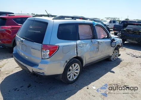 2011 Subaru Forester 2.5X Premium from USA, damaged, VIN JF2SHBDC2BH717121